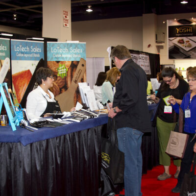 Custom Plastic and Bamboo Utensils